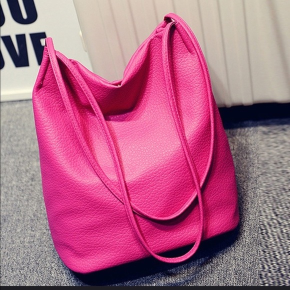 Stylish Bucket Bag - Picture 2 of 5